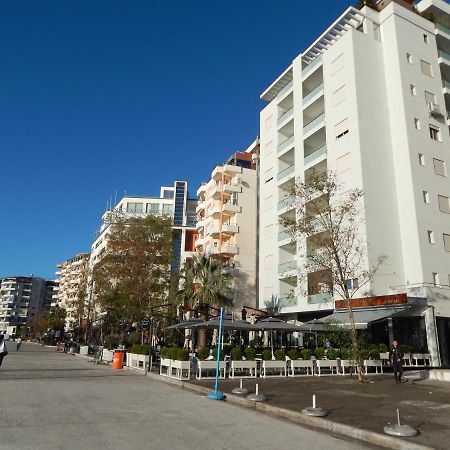 Modern Spacious 1 Bedroom Flat Next To The Beach Влёра Экстерьер фото